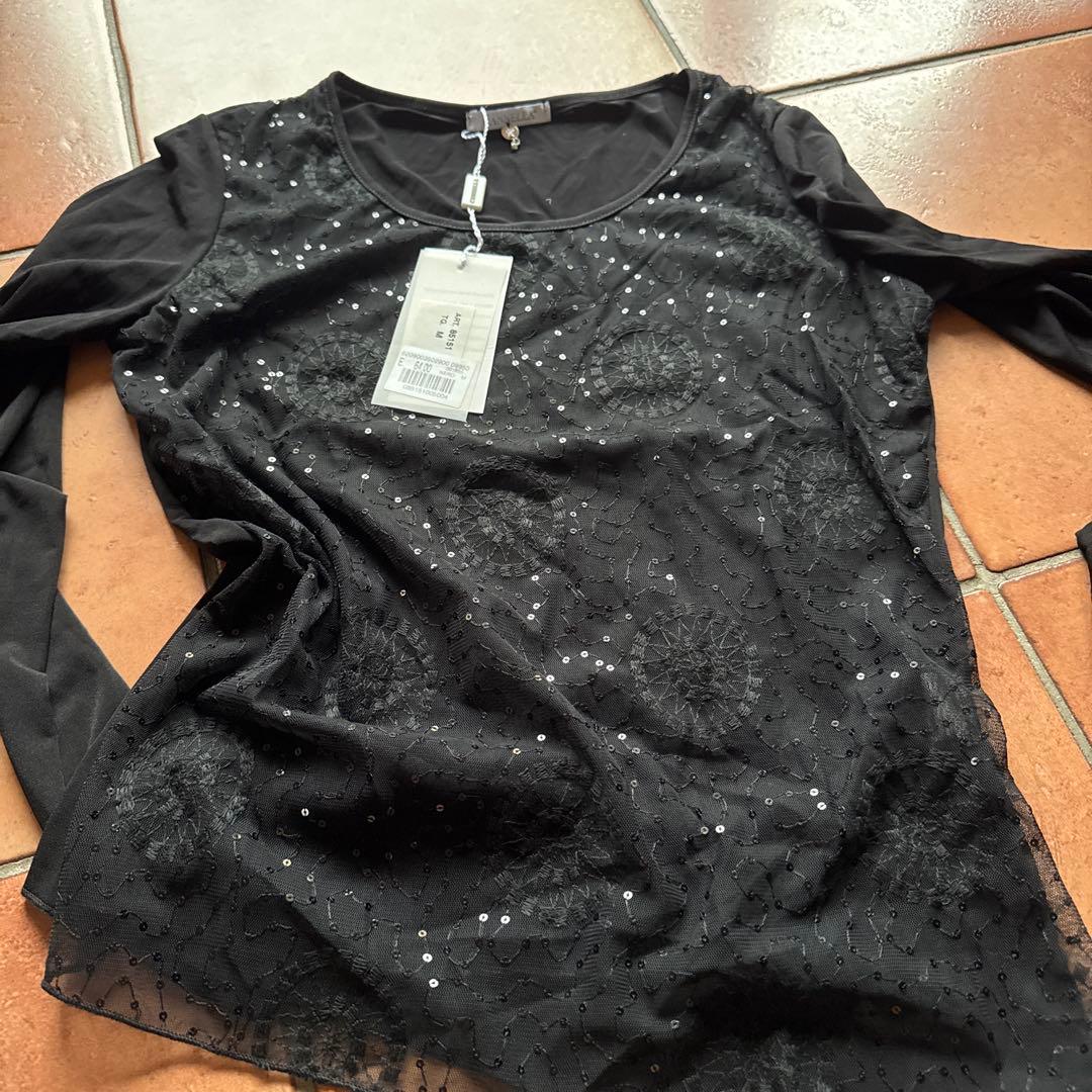 ビーズ装飾 ブラック 長袖 トップス M