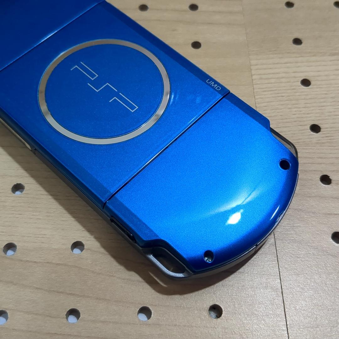 美品 動作品/点検・整備済み psp3000 バイブラント・ブルー（付属品あり）