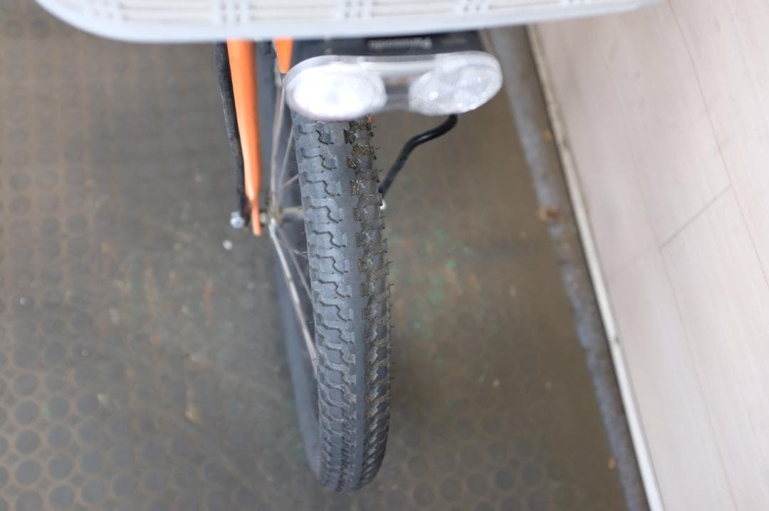 3段 8.7Ah充電器あり傷や汚れあり