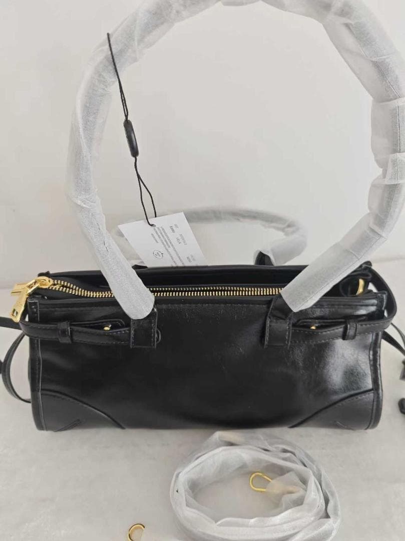 PRADA ブラック ハンドバッグ PRADA ブラック ハンドバッグ