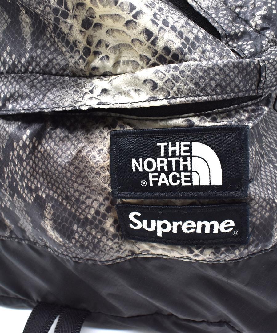 バッグ 18SS Supreme Snake Flyweight Daypack
