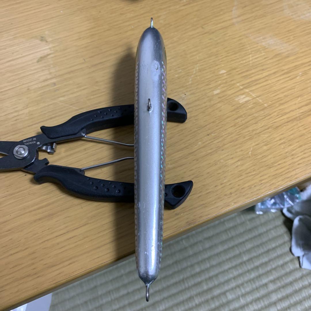 ローカルスタンダード　ダイブベイト190 限定カラー