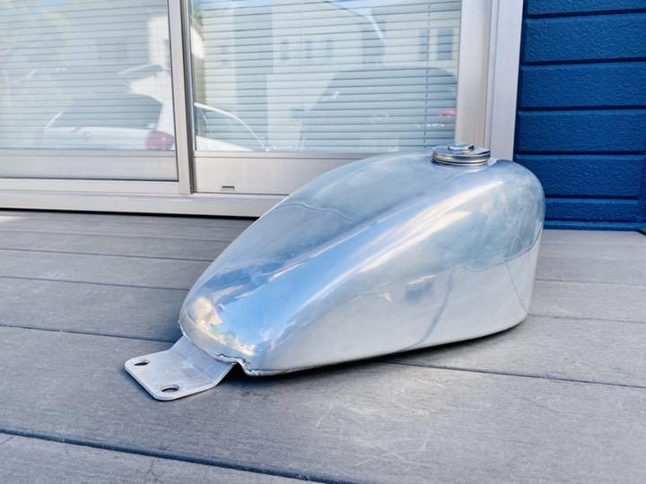 グラストラッカー　ノーマルタンク　青 8万円！グラストラッカー 限定車 ICE MAN アイスマン☆セル1