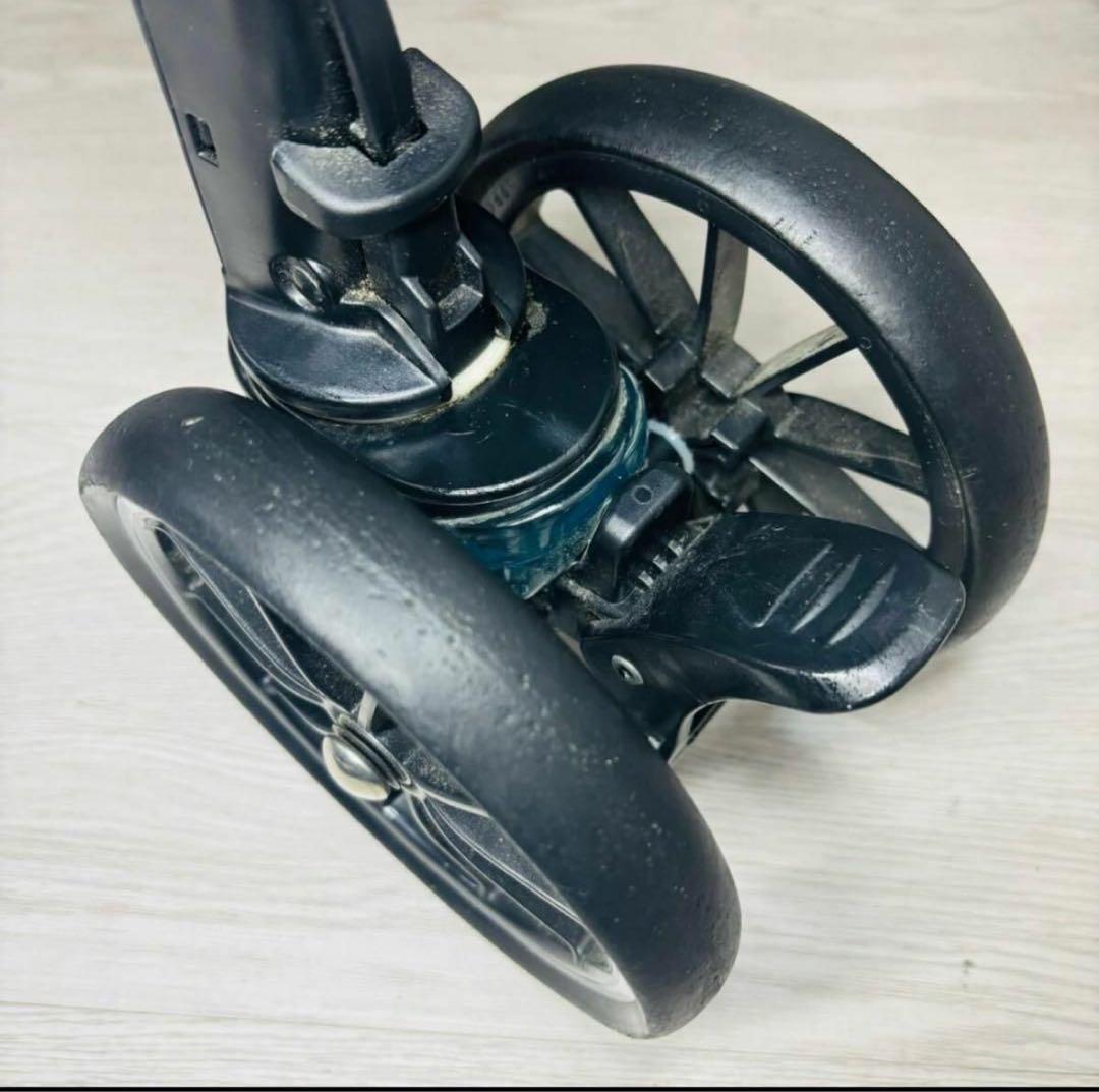 美品 combi コンビ スゴカルα 4キャス compact シンプライト