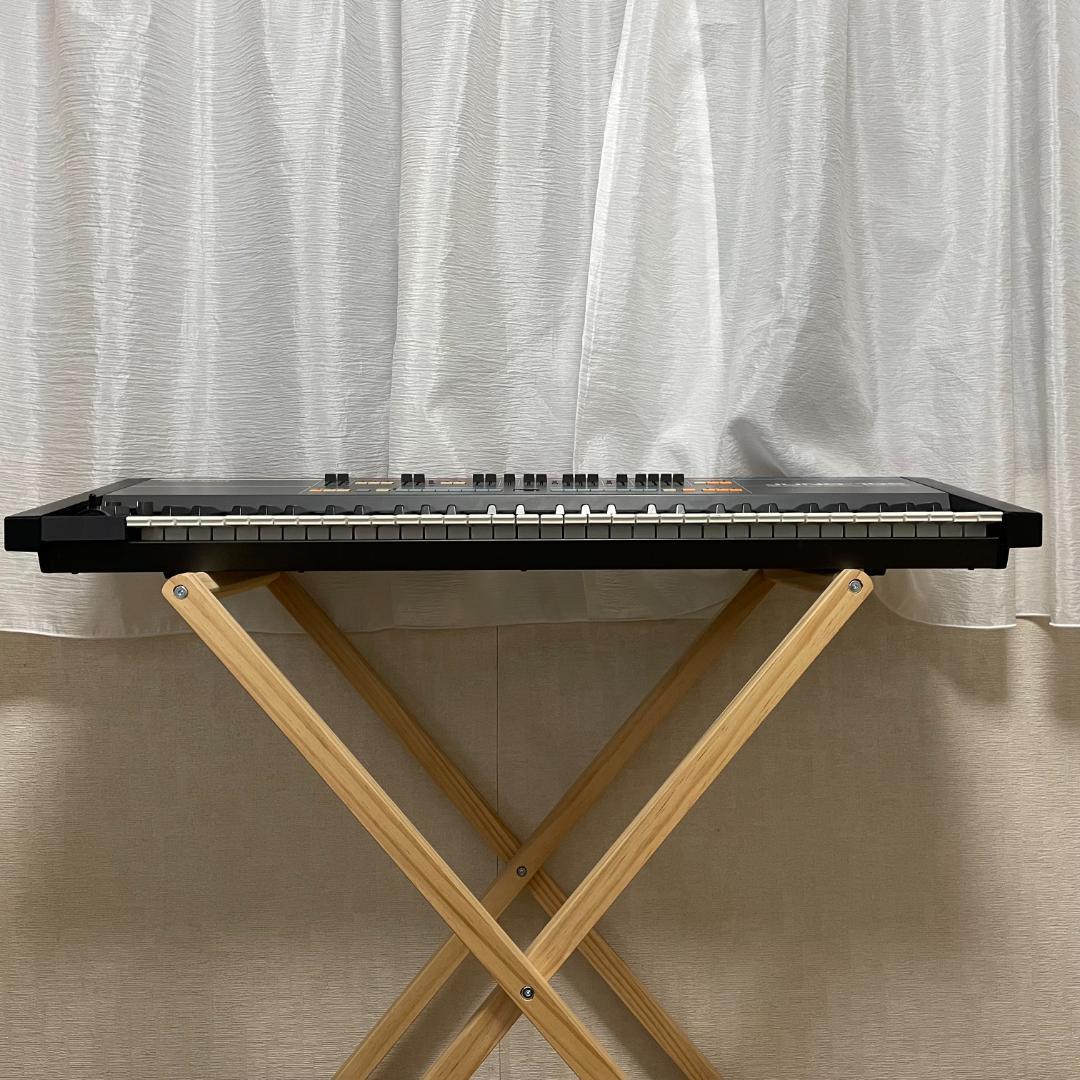 Roland JUNO-106 ケース込み Roland Juno-106 + Hard Case FOR SALE – Soundgas