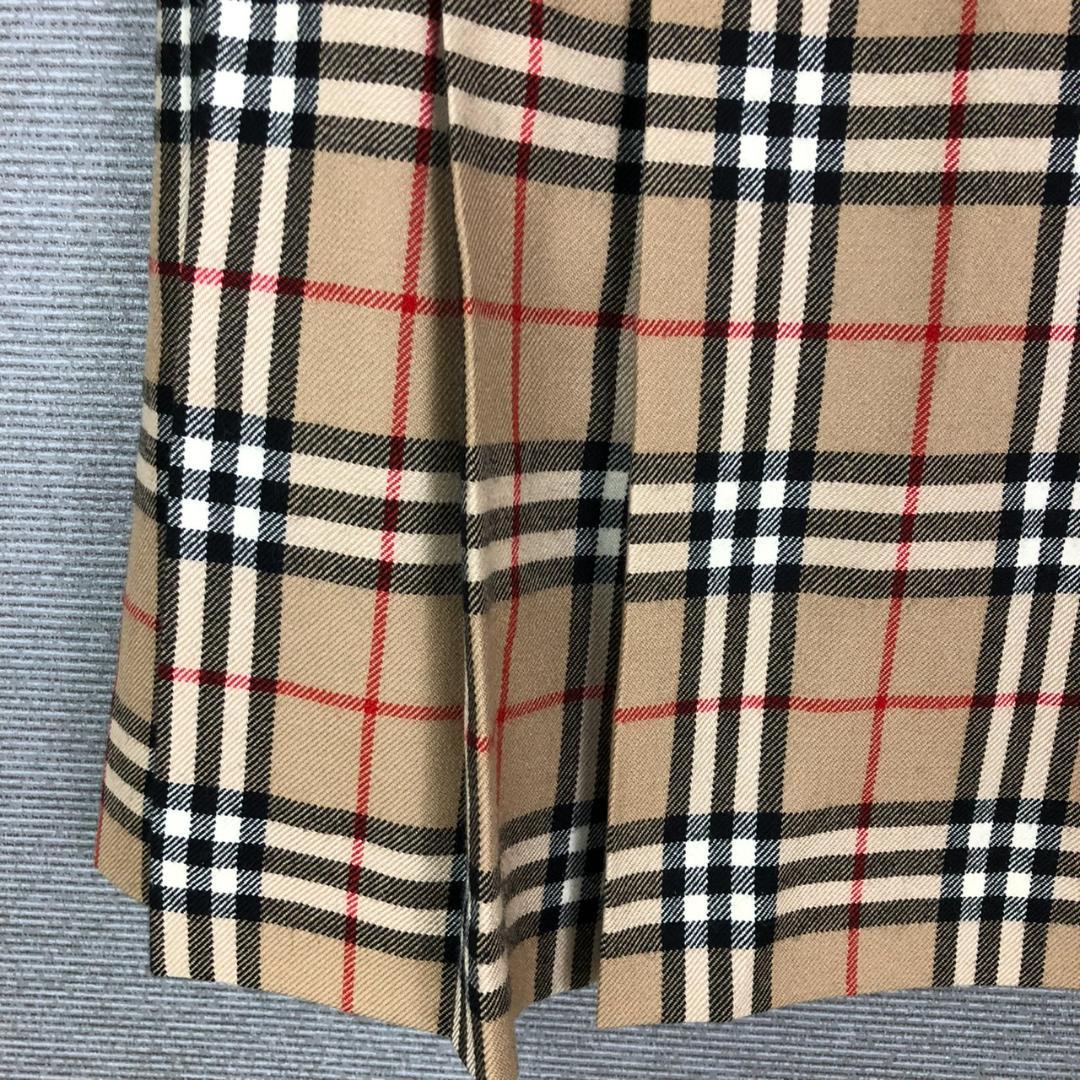 BURBERRY 安室奈美恵さん着用 ノバチェック プリーツミニスカート 38 BURBERRY 安室奈美恵さん着用 ノバチェック プリーツミニスカート 38