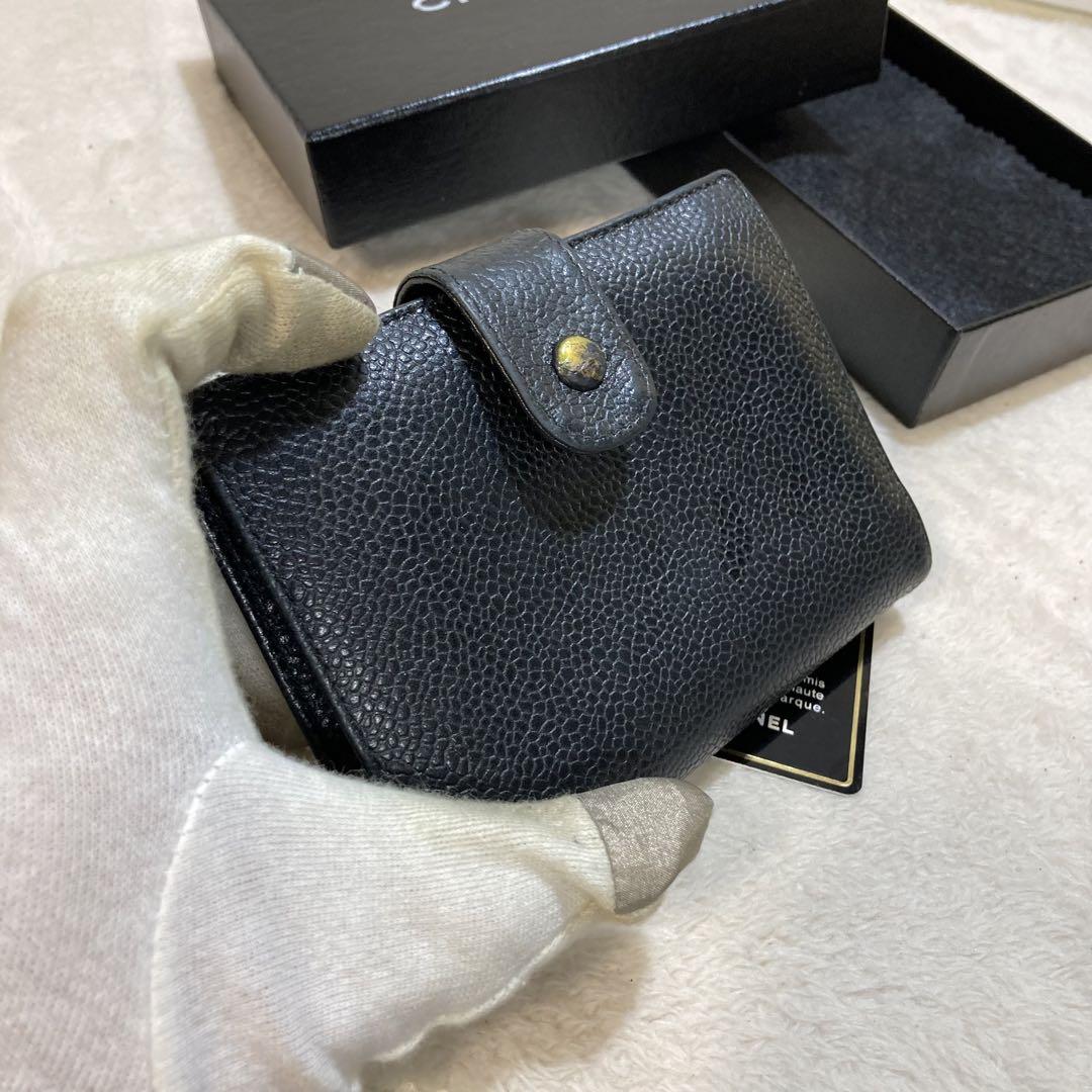 シャネル 折り財布