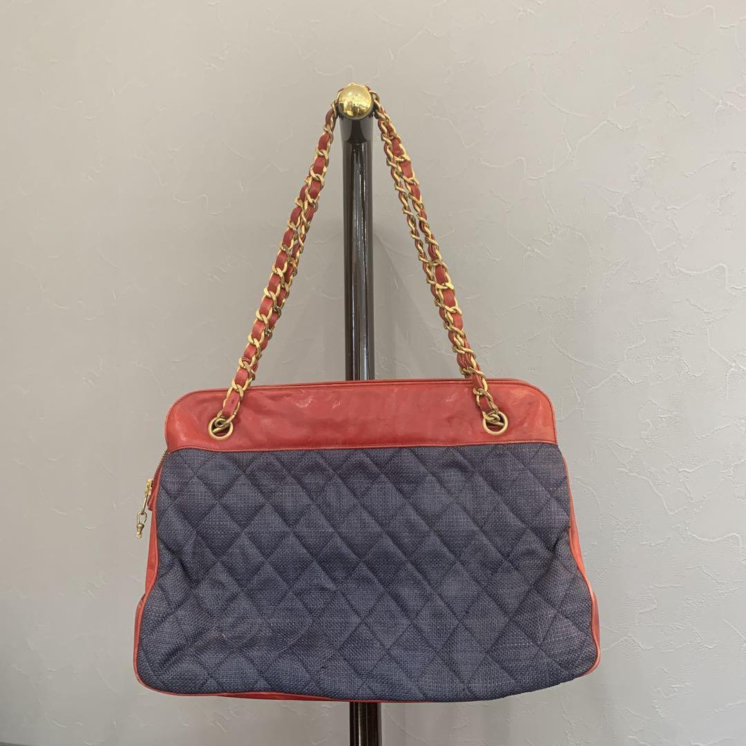 CHANEL ショルダーバッグ