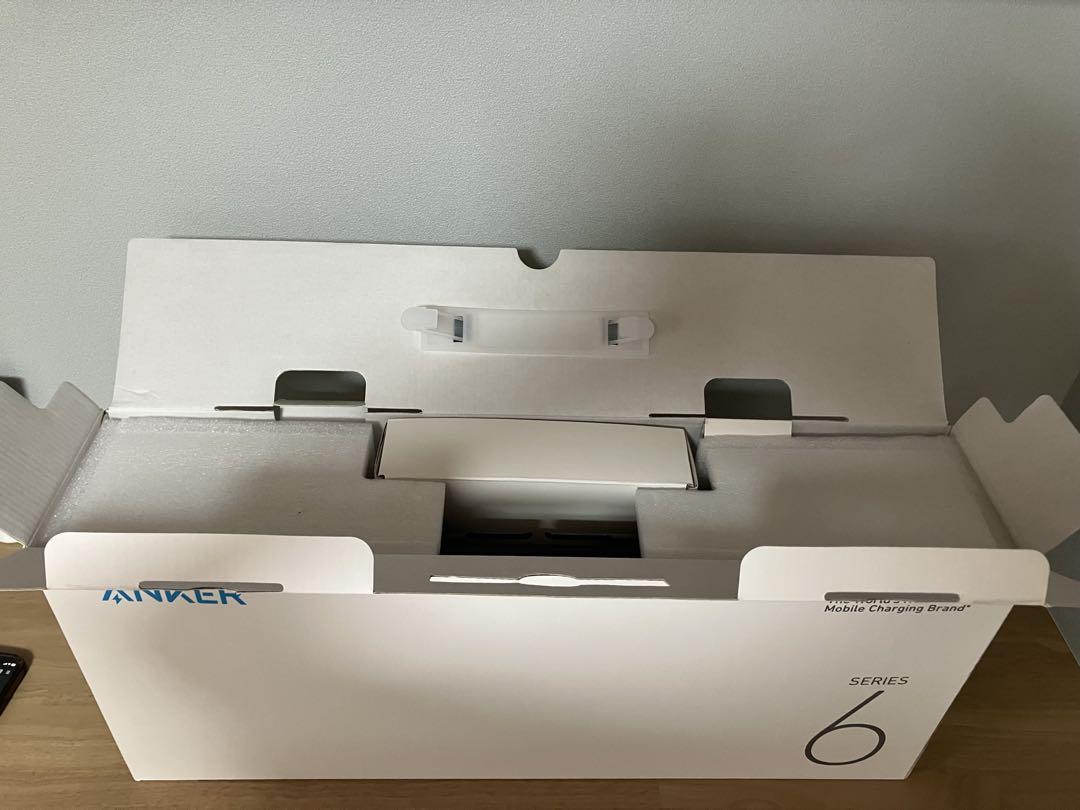 Anker 675 USB-C ドッキングステーション
