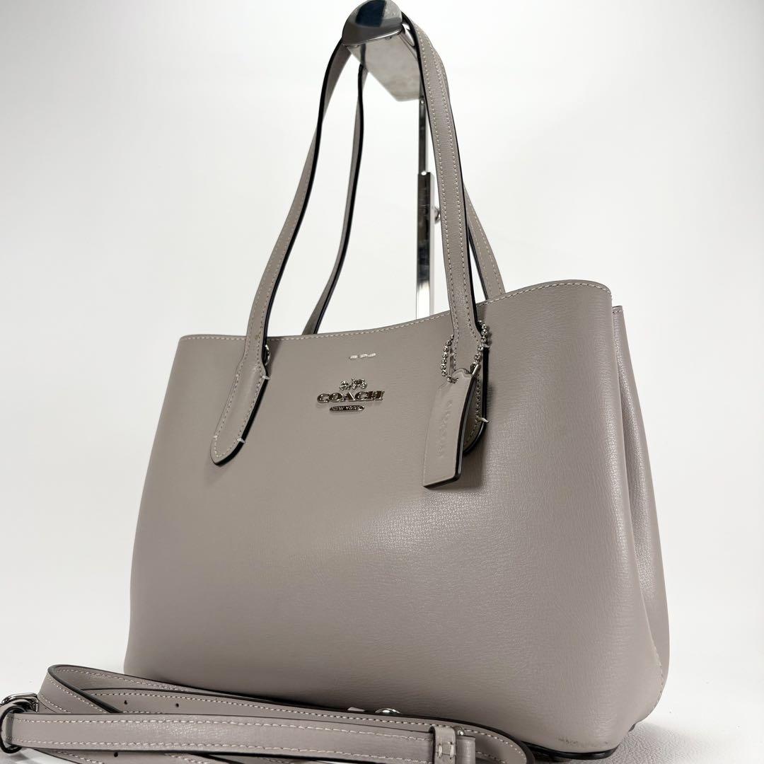 セブンイレブン 冬ギフト 2025 良品】COACH 2way ハンドバッグ ショルダー グレージュ - メルカリ バッグ