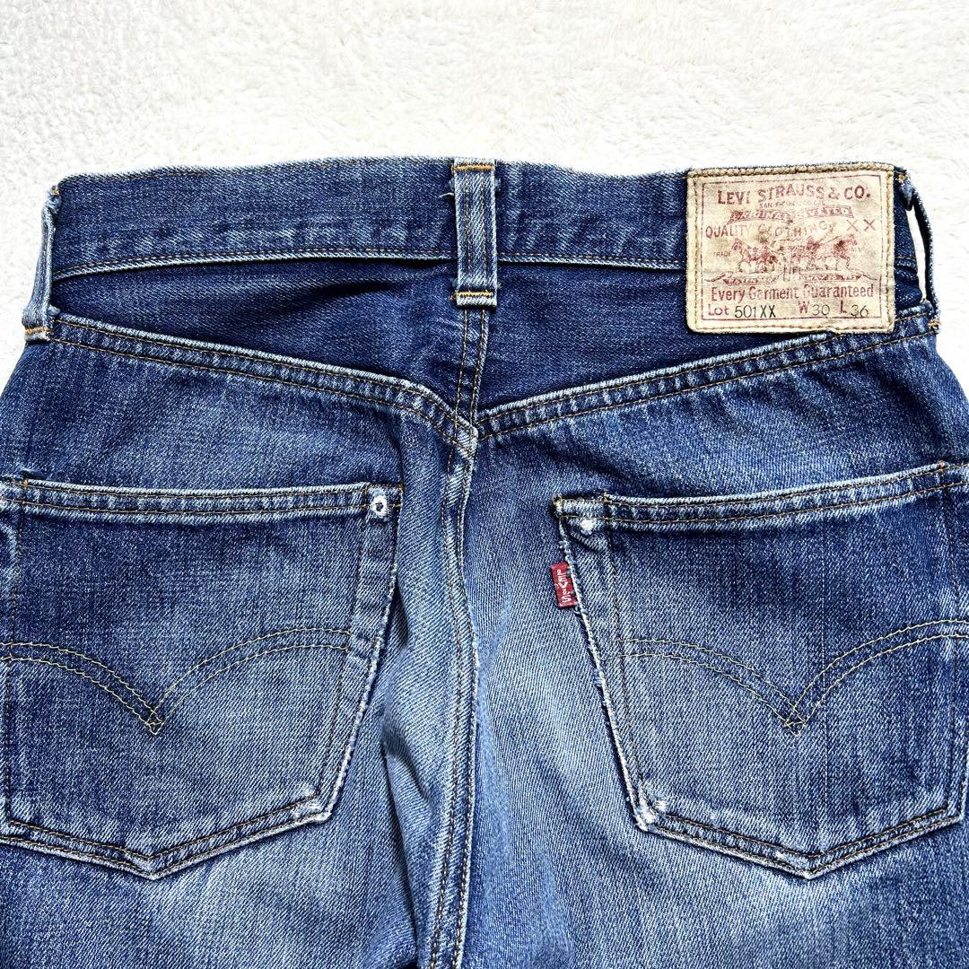 好きに LEVI'S 501XX】 メルカリ - 刻印555 赤耳 ビッグE 30 デニムパンツ パンツ