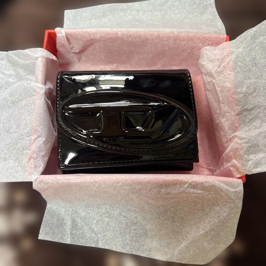 DIESEL バーガンディーレッド 三つ折り財布