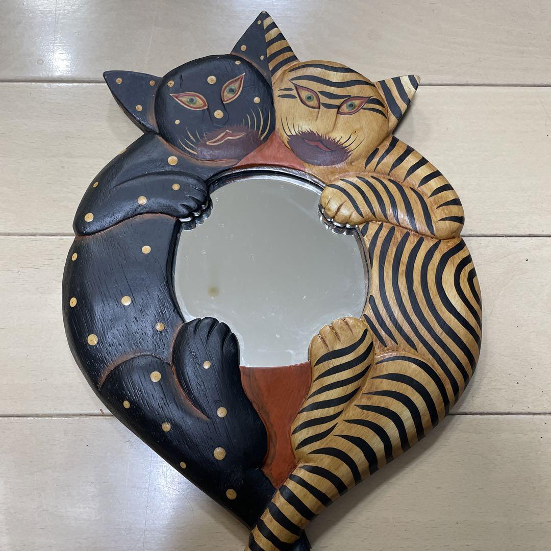 木彫り 猫 手鏡 キャット アジア 民芸品 工芸品 手作り 彫刻