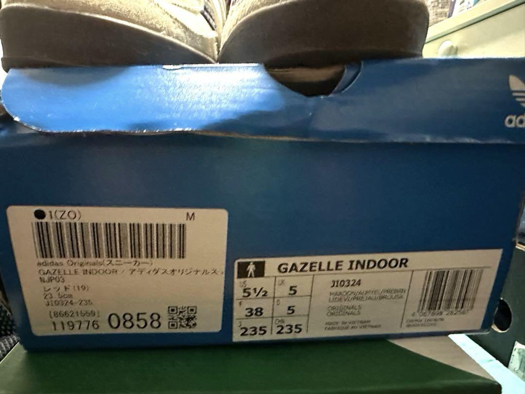 期間限定値下げ！美品　adidas“GAZELLE 別注　23.5 OWHT