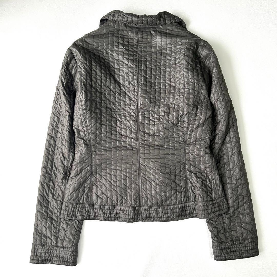 タグ付き未使用美品★アルマーニ　コレツォーニ★イタリー製★美デザインジャケット★ アルマーニコレツィオーニARMANI COLLEZIONI ウールダブルボタン