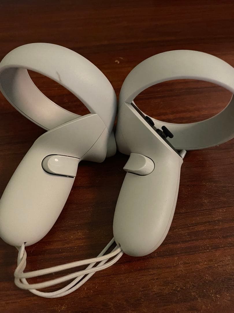  Quest 2 VRヘッドセット　ライトグレー　64GB