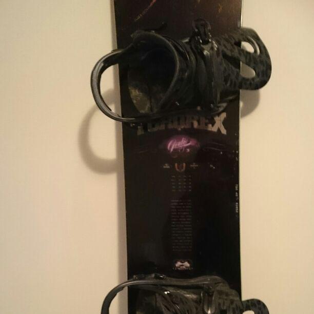 グランドセール TORQREX 142.5cm GRATIA スノーボード