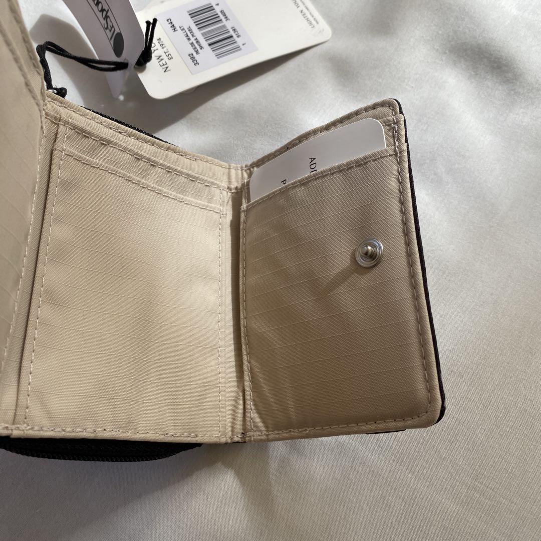 新品 LeSportsacレスポートサック REESE WALLETシバピクセル