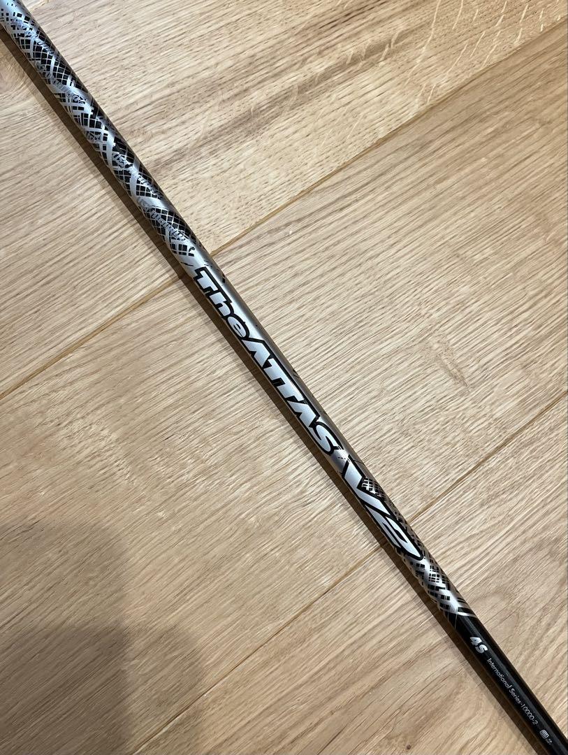 the ATTAS V2 4Sシャフト IOMIC グリップ