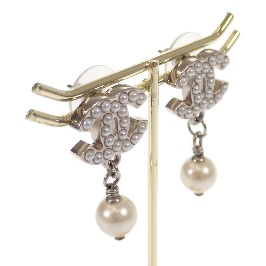 【セール】 美品 シャネル シルバー スウィング ピアス ココパール CHANEL アクセサリー