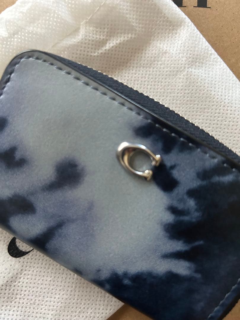 レア！百貨店ラインCOACH タイダイコインケース - メルカリ