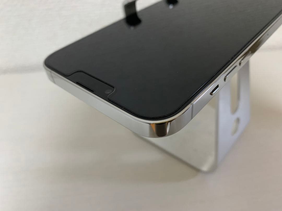 最大64%OFFクーポンIPhone13Promax 本体 シルバー 256 SIMフリー 美品