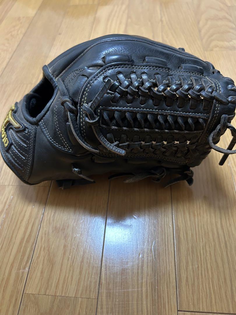 硬式内野手用グローブ