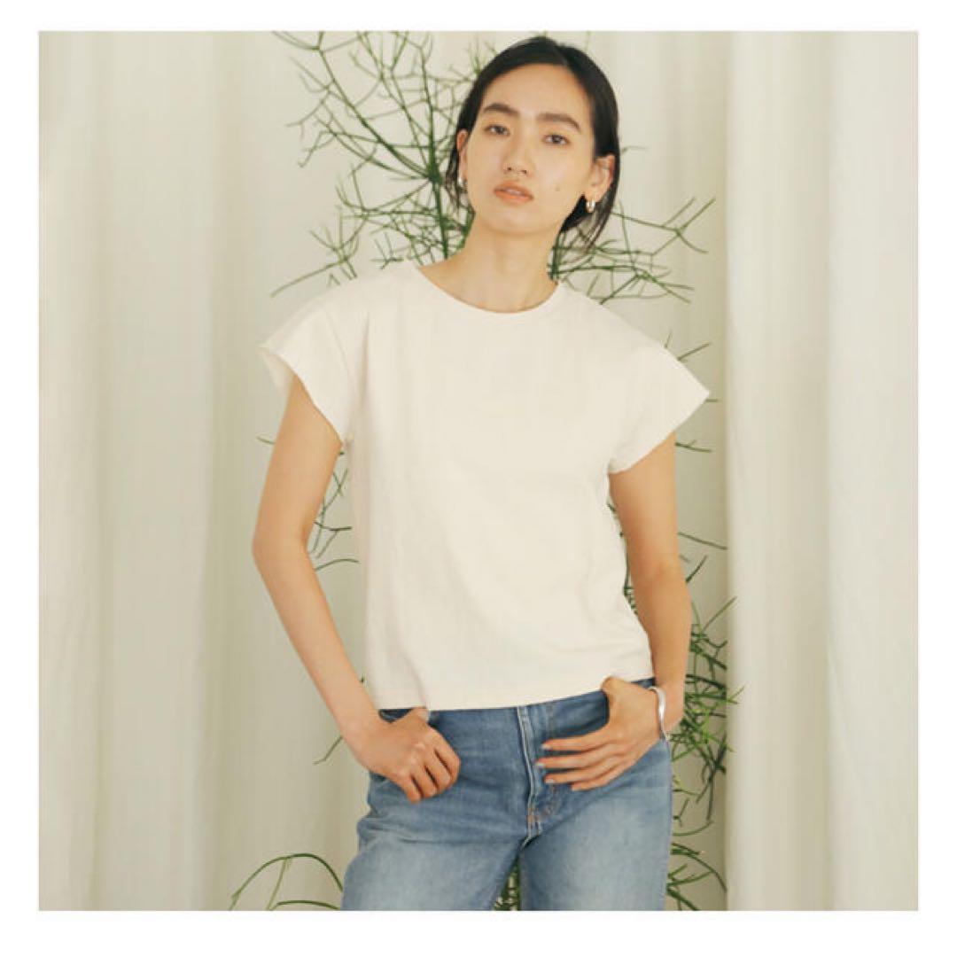 searoomlynnサークルネックTシャツ　キナリ