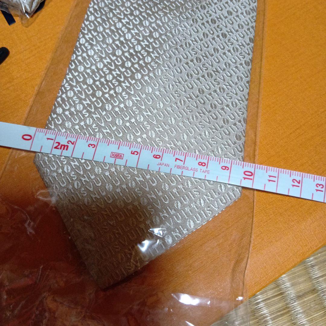 最終価格】LOUIS VUITTON シャンパンゴールド ネクタイ