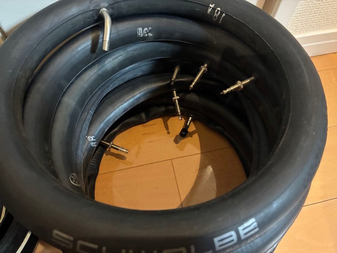 チューブ おまけ