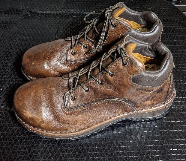 レッドウィングホワイトレザー ワークブーツ レースアップ CLASSIC WORK（RED WING SHOES） REDWING ( レッドウィング