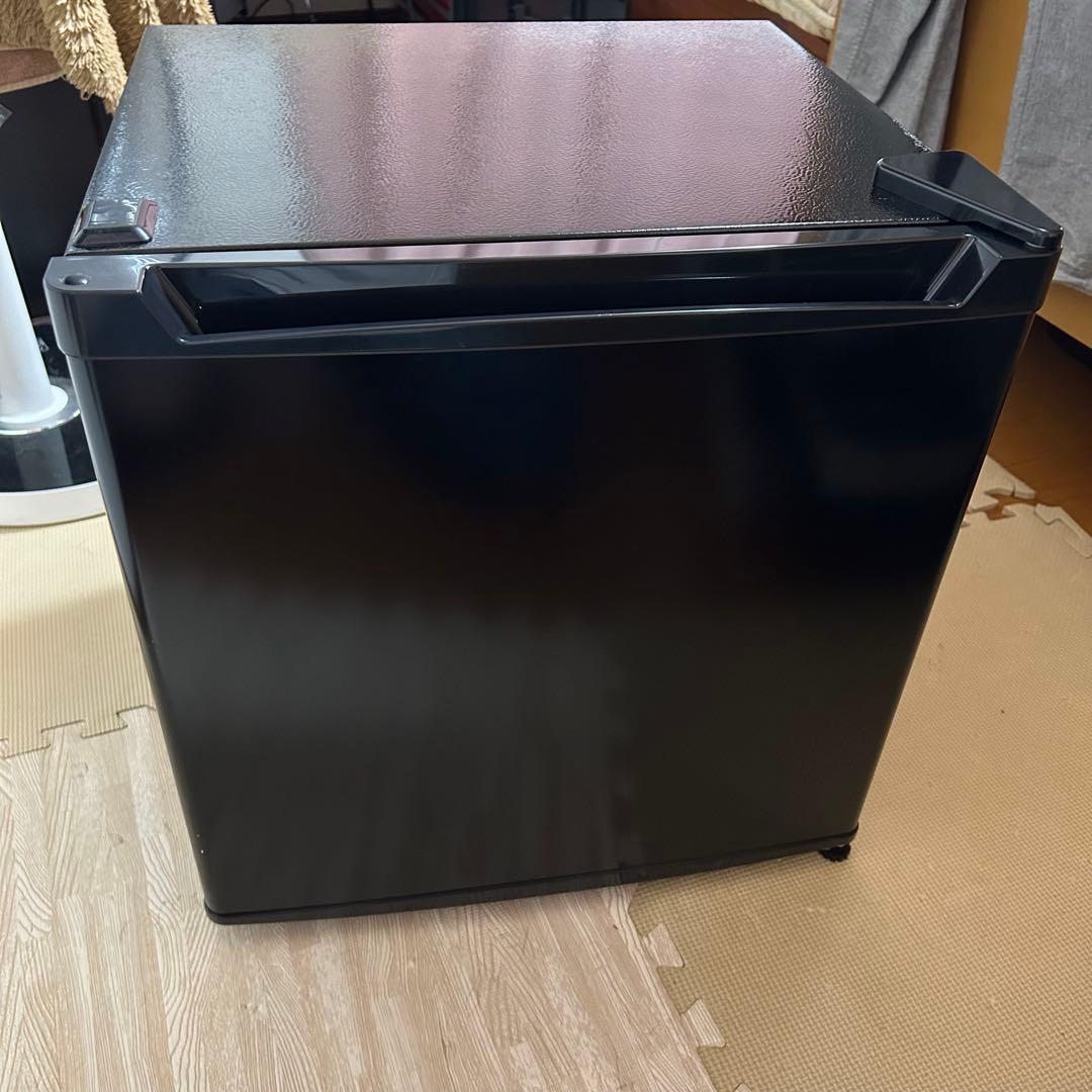 アイリスプラザ 冷凍庫 小型冷凍庫PF-A32FD-W 本日限定値下げ価格