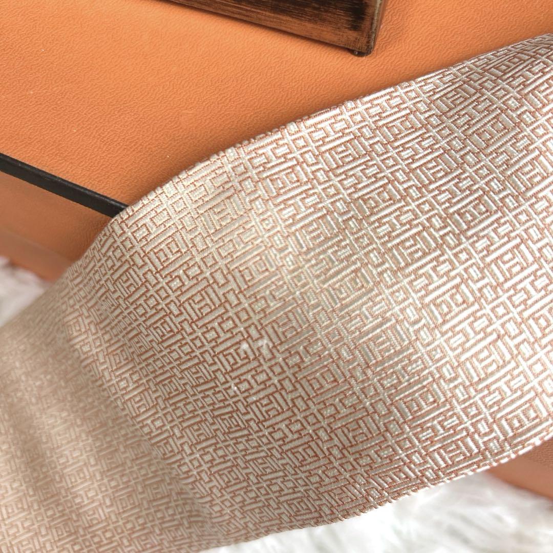 レア品　HERMES クローバー　ファソネ　H柄　　総柄　オレンジ　ネクタイ 駅南やまご質店オンラインショップ / エルメス ネクタイ