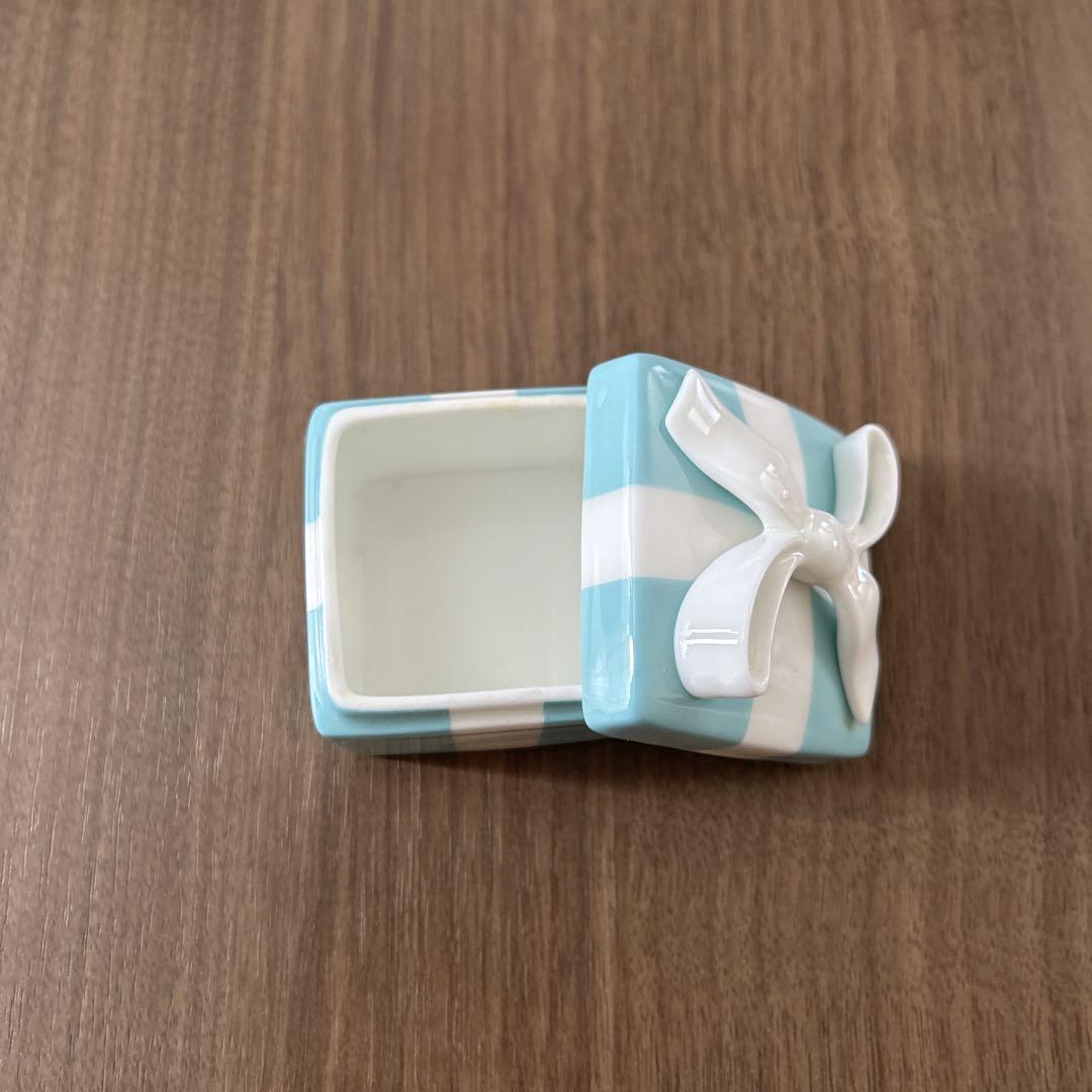 Tiffany & Co. リボン付き小物入れ