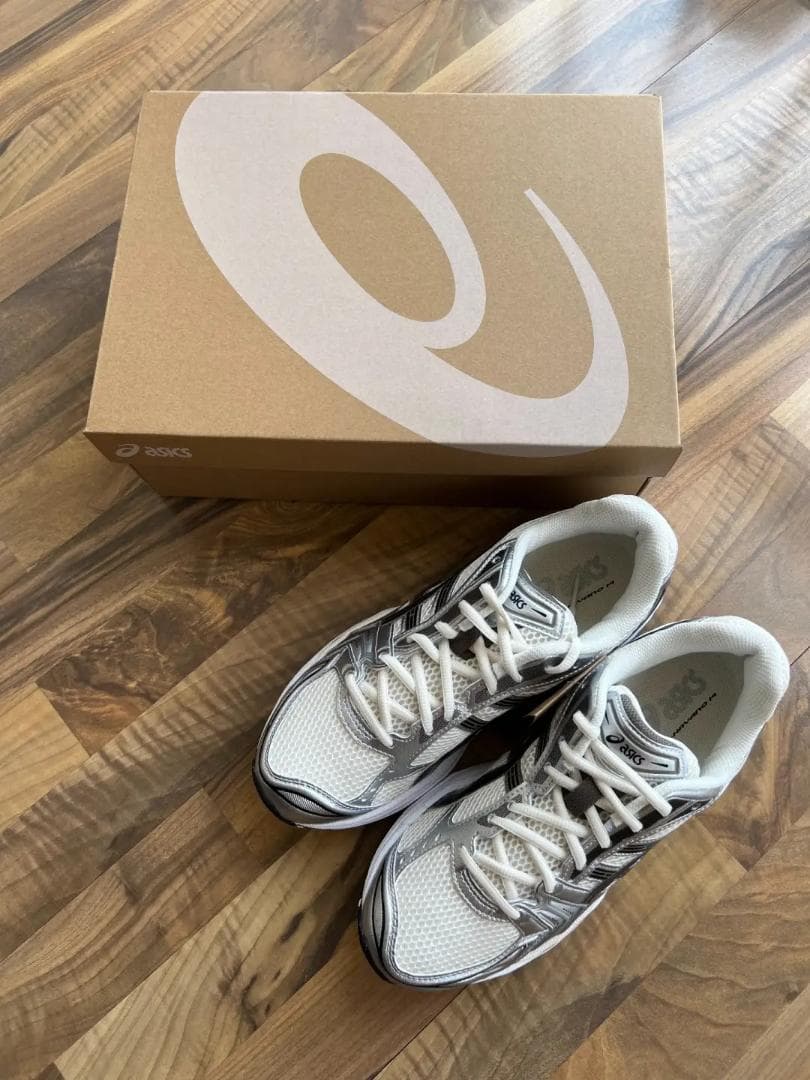 KITH × Asics Vintage Tech Gel-Kayano 14