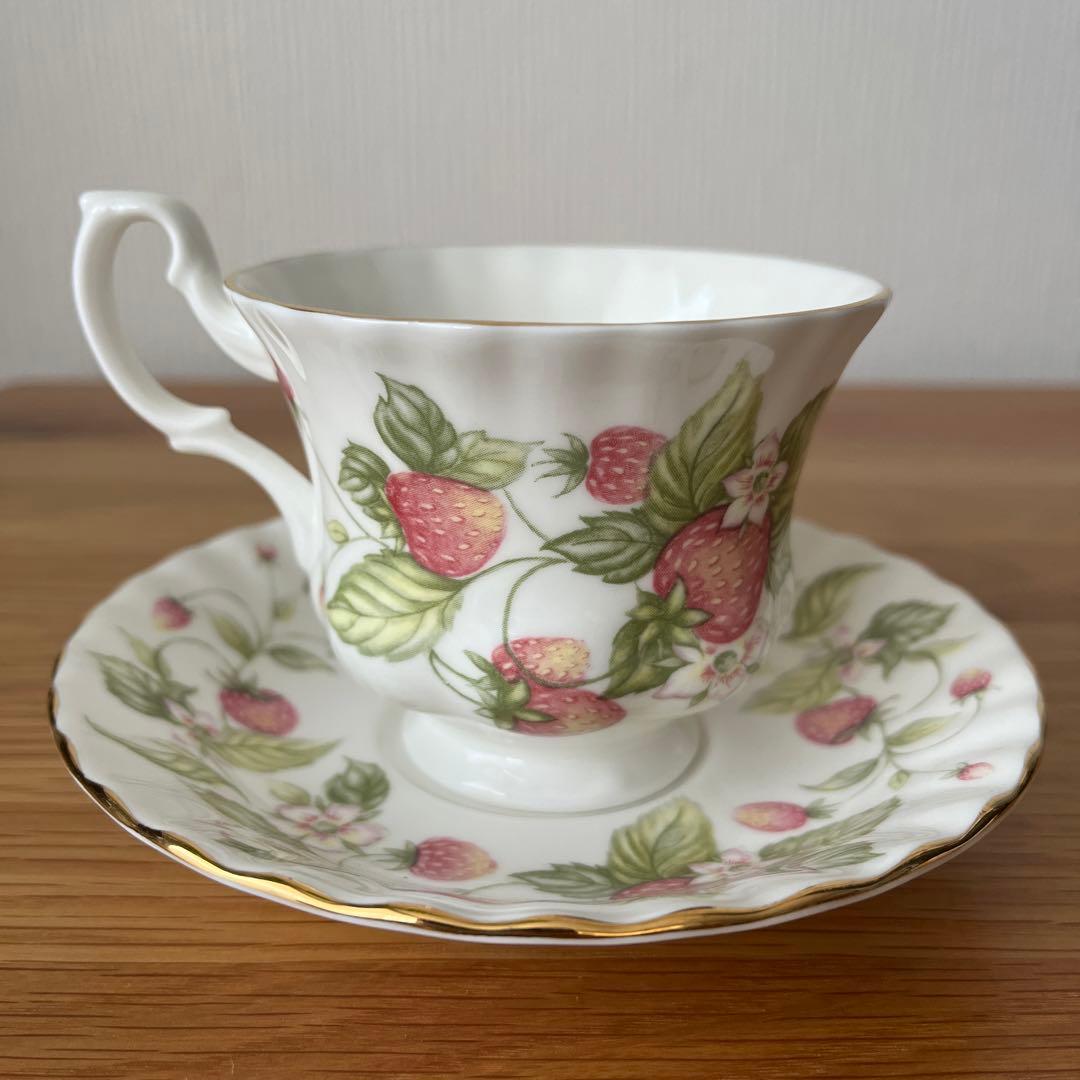 ロイヤルアルバート　リンデール　カップ&ソーサー