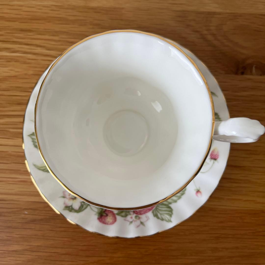 ロイヤルアルバート　リンデール　カップ&ソーサー