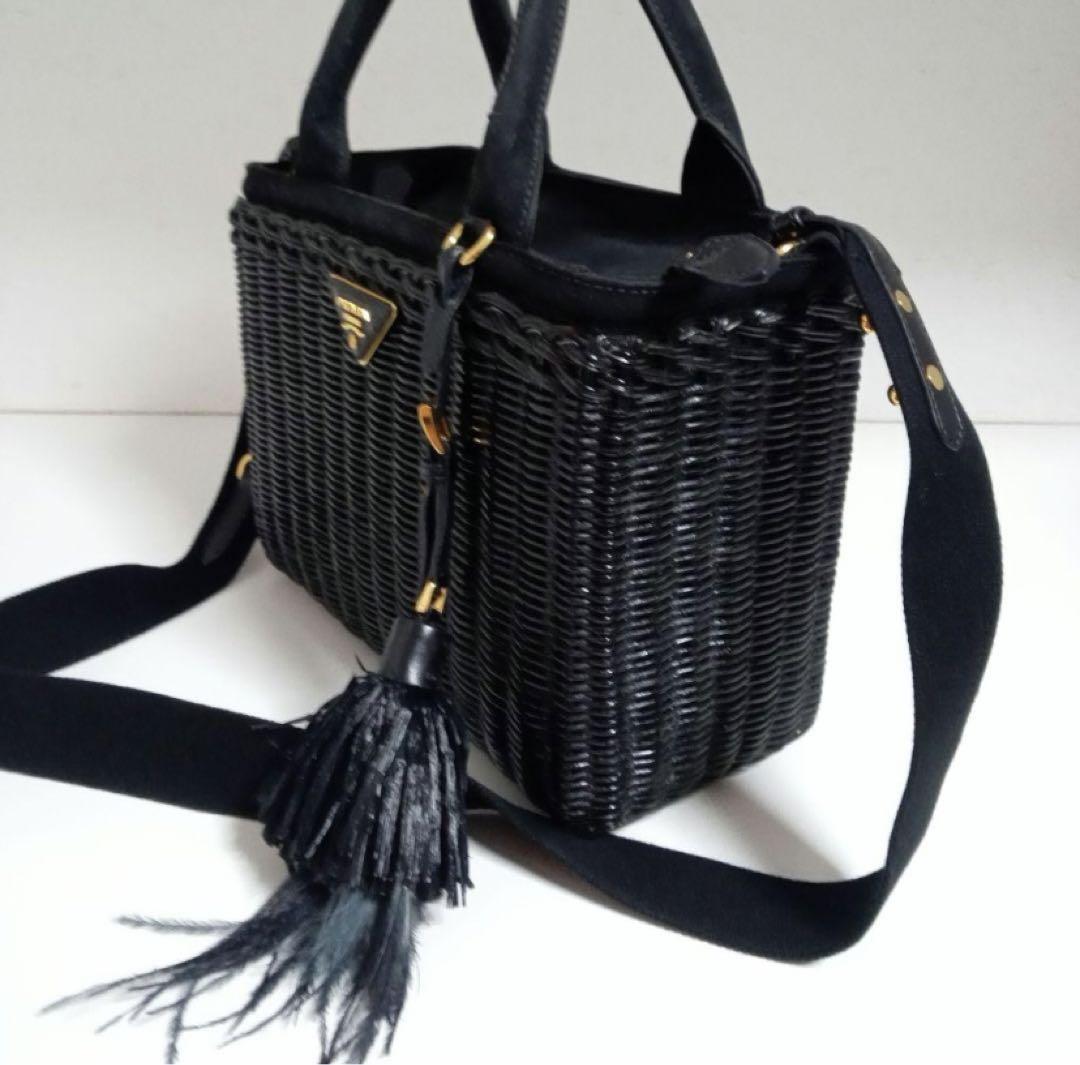 PRADA 籠バッグ