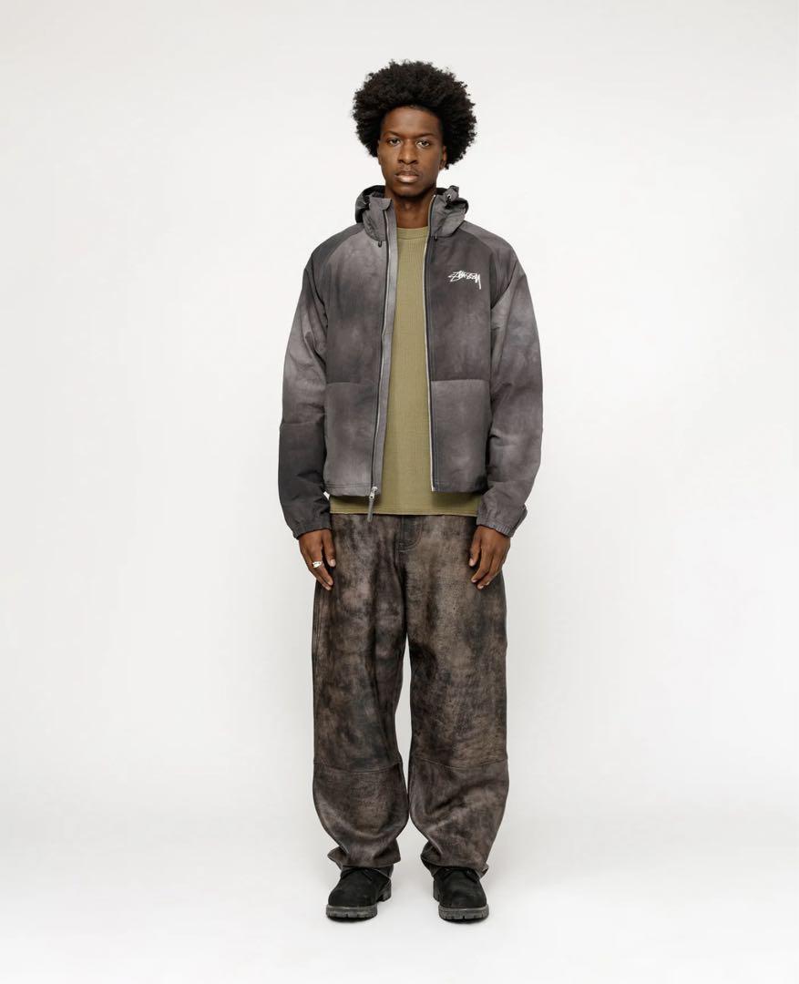 Beach Shell Wave Dye – Black | Outerwear | Stüssy