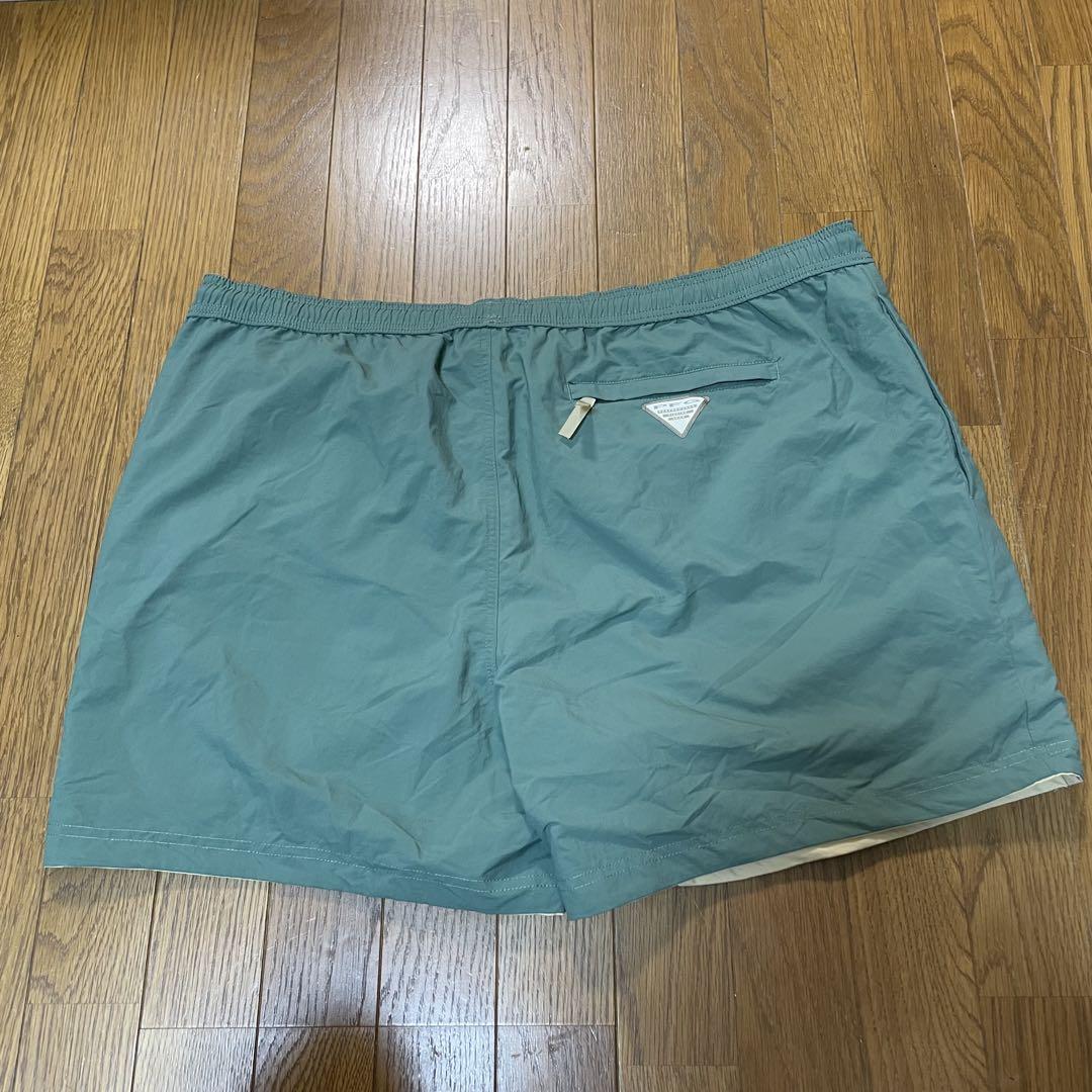 美品 KITH Columbia コラボ リバーシブル ナイロン ショーツ