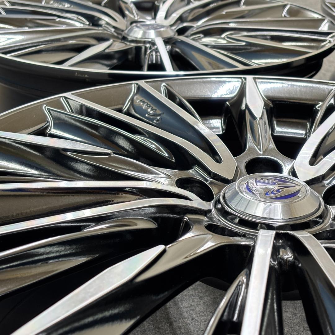 新品タイヤ付♪ RAYS ベルサス VOUGE 215/45R18 ヴォクシー