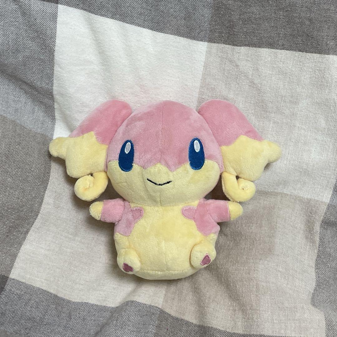 ポケモンセンター限定　タブンネドール　ポケドール　ぬいぐるみ　ポケモン　グッズ