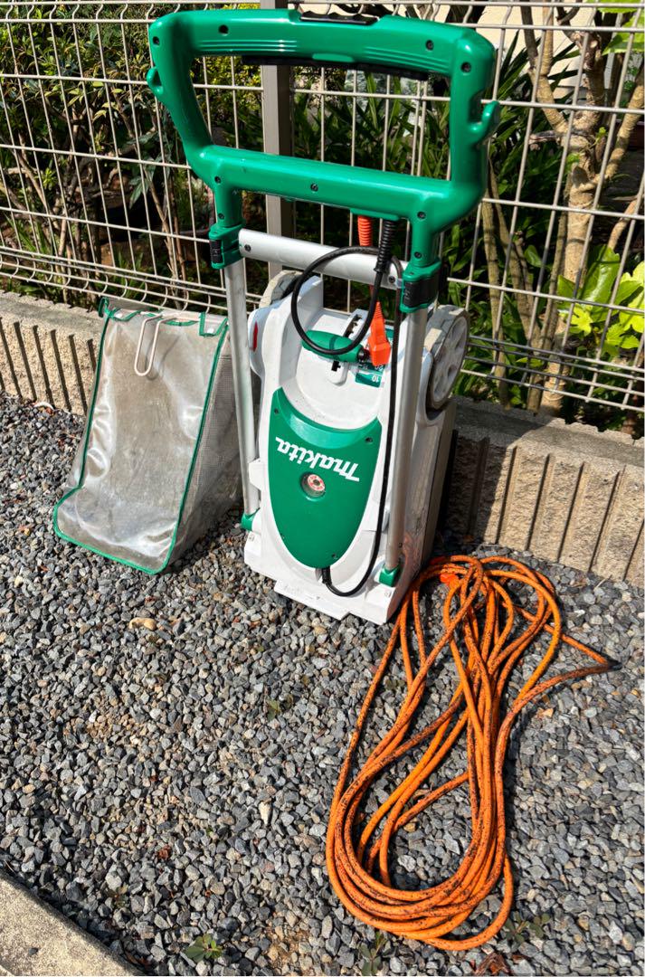 【ジャンク品】マキタ電動　芝刈り機 MLM2301