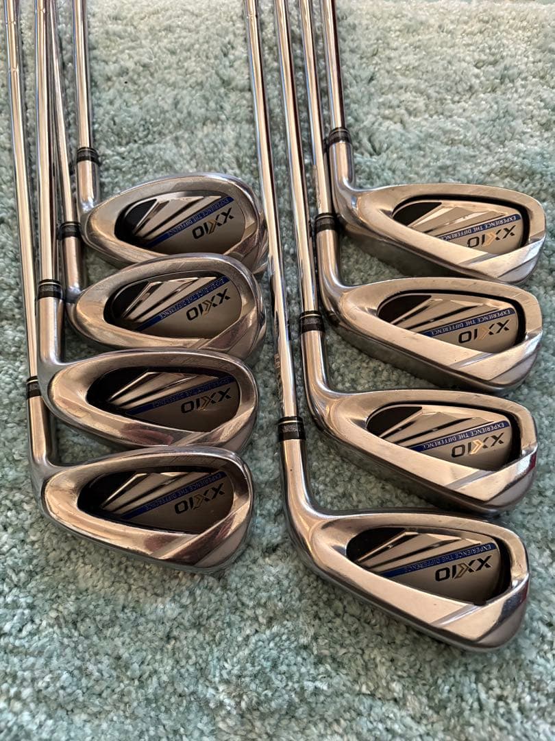 ゼクシオ　アイアン