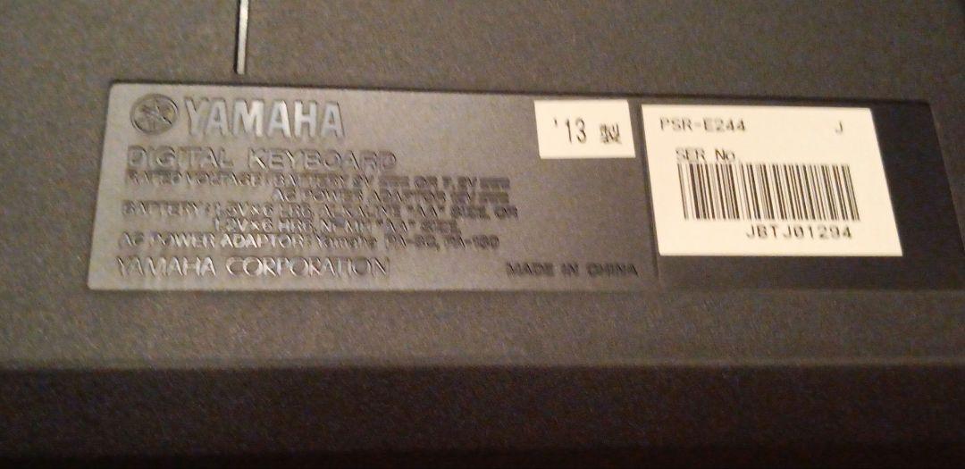YAMAHA 電子キーボード ポータトーン PSR-E244 2013年製