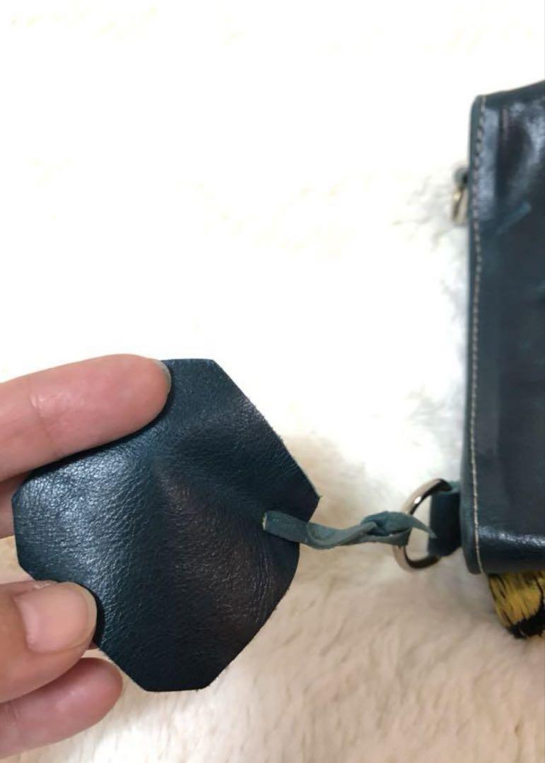 【メーカー再生品】 美品】職人の一点物！メキシコ 革 ショルダー レザー 刺繍 バッグ