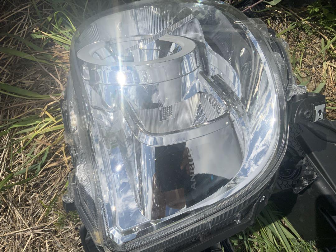 LA850S LA860S ムーヴキャンバス LED右ヘッドライト右ライト