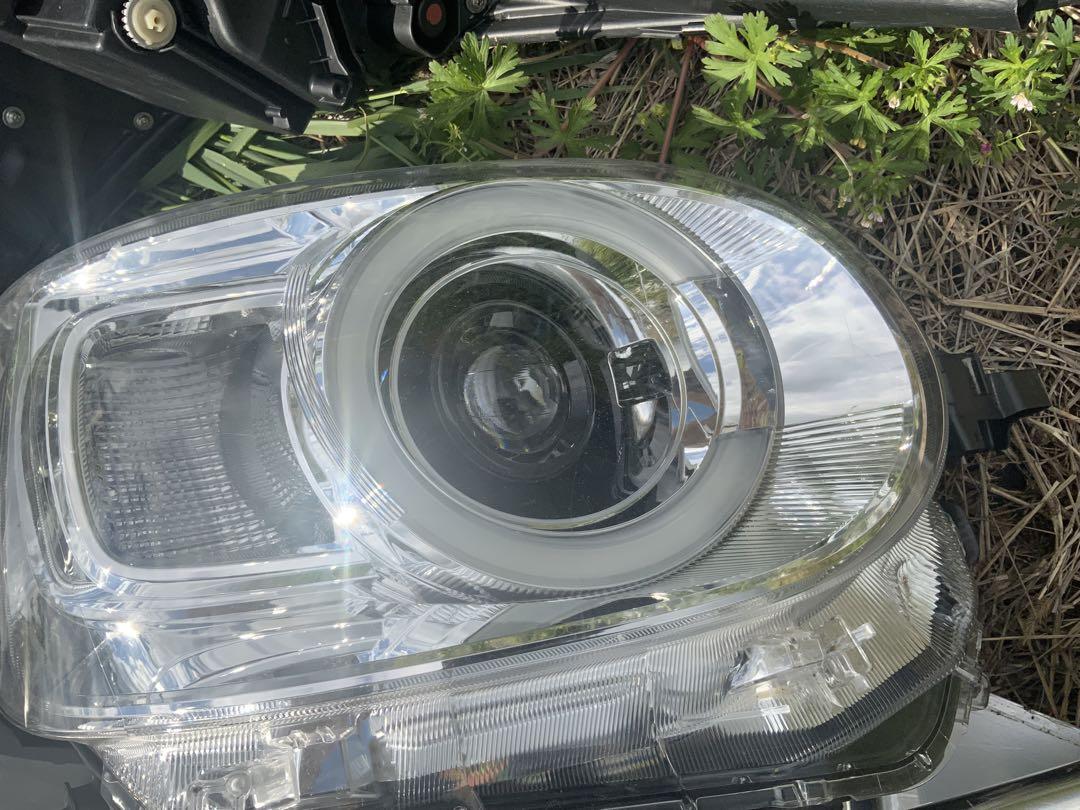 LA850S LA860S ムーヴキャンバス LED右ヘッドライト右ライト