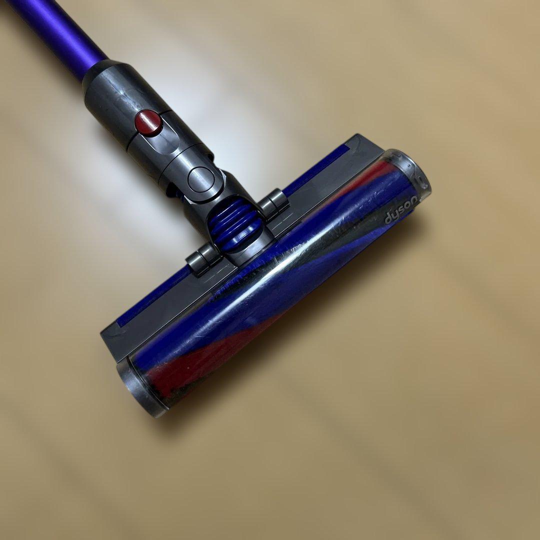 dyson ダイソン　SV18 純正スタンド付　現状品 dyson ダイソン SV18 純正スタンド付 現状品 - メルカリ
