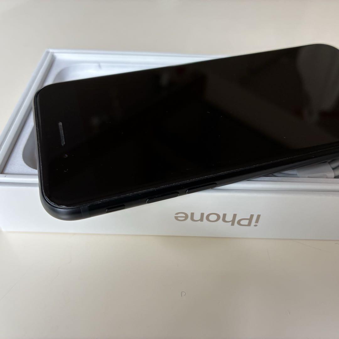 iPhone SE (第3世代)本体　2台セット販売